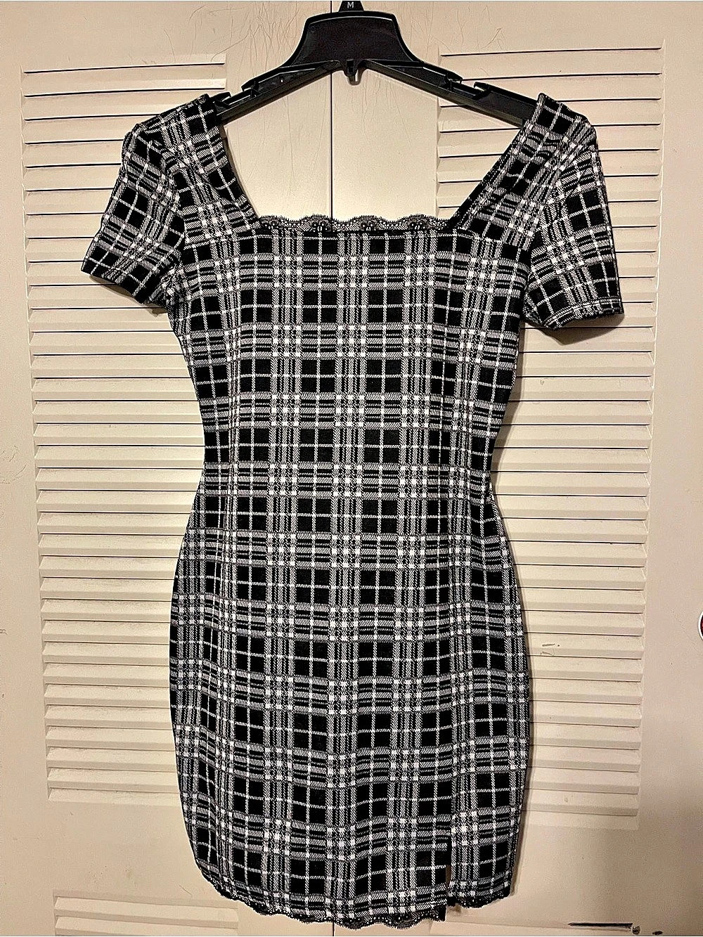 eyeshadow Plaid Mini Dress in Black & White Size Medium